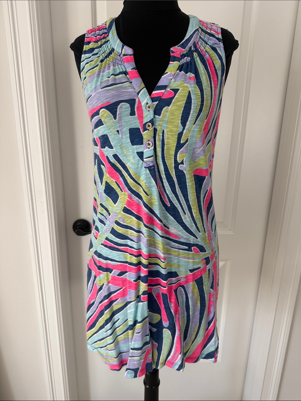 Lilly Pulitzer Sleeveless Dress in Pink, Blue & Green Abstract Print XS